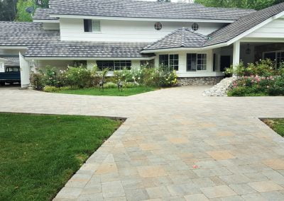 Genesis Stoneworks Paver Driveway Belgard Mega Bergerac victorian