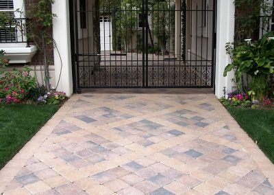Genesis Stoneworks Paver Driveway Angelus castle cobble pavers
