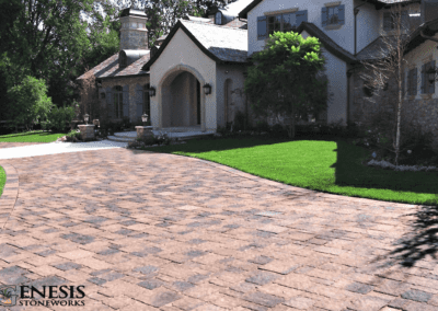 Genesis Stoneworks Estate Cobble Ashlar Pattern Driveway Paver Install