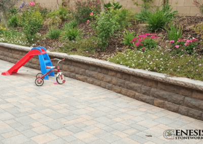 Genesis Stoneworks Belair Wall & Paver Patio