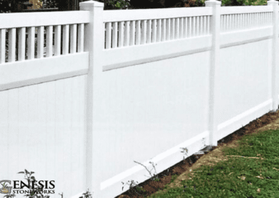 Genesis Stoneworks Privacy Vinyl Fence With Picket Top