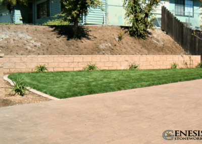 Genesis Stoneworks Retaining Wall Spilt Face & Paver Driveway