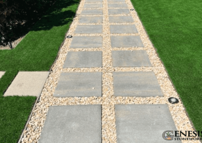 Genesis Stoneworks Stepping Stone & Gravel Walkway, Artificial Turf